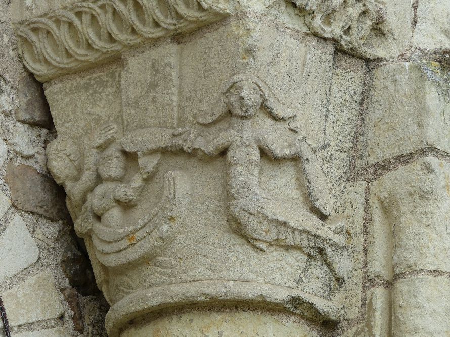 Chapiteau avec la tentation du pcheur par la sirne